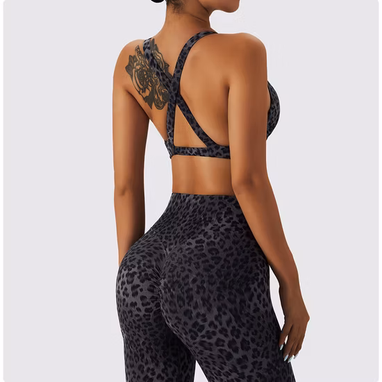 Leopard Print Sports Bra for Women, Criss-Cross Back Padded Strappy Sports Bras Medium Support Yoga Bra with Removable Cups